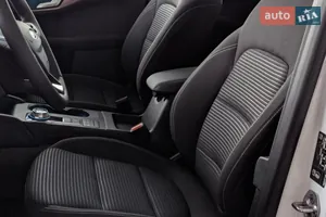 Тканевое оформление сидений